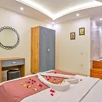 3 Bedroom Luxury With Private Pool Hot Tub Kalkan