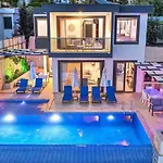 Villa 3 Bedroom Luxury With Private Pool Hot Tub Kalkan