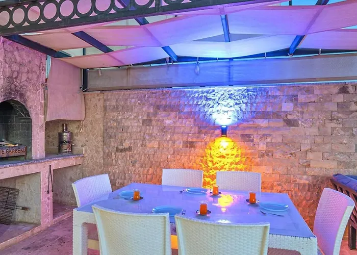 3 Bedroom Luxury With Private Pool Hot Tub * Kalkan