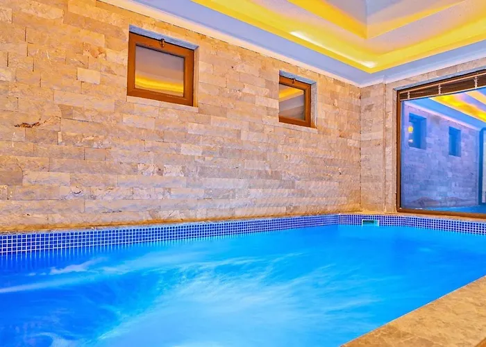 3 Bedroom Luxury With Private Pool Hot Tub
