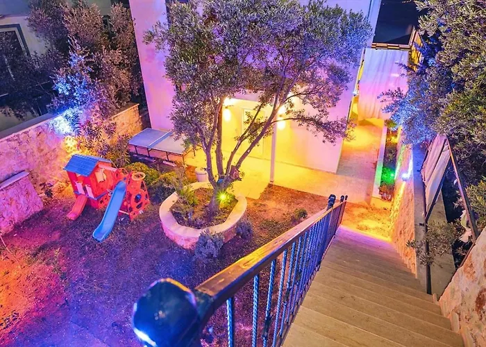 3 Bedroom Luxury With Private Pool Hot Tub Kalkan