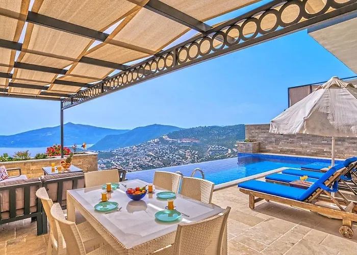 3 Bedroom Luxury With Private Pool Hot Tub Villa