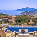 Вилла 3 Bedroom Luxury With Private Pool Hot Tub Калкан