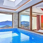 3 Bedroom Luxury With Private Pool Hot Tub Вилла
