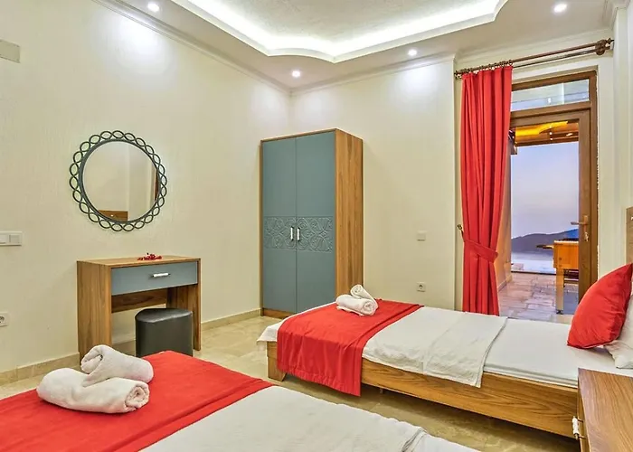 3 Bedroom Luxury With Private Pool Hot Tub Villa